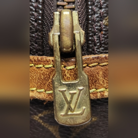 LOUIS VUITTON Monogram Compiegne 23 Clutch Pouch RARE ITEM - Picture 7 of 12